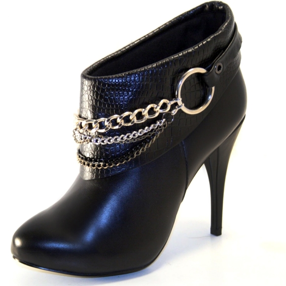 Black Leather Ankle Bootie NEW! - Picture 5 of 11